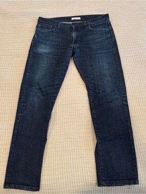 Uniqlo Men's Dark Blue Slim Jeans - Size 31